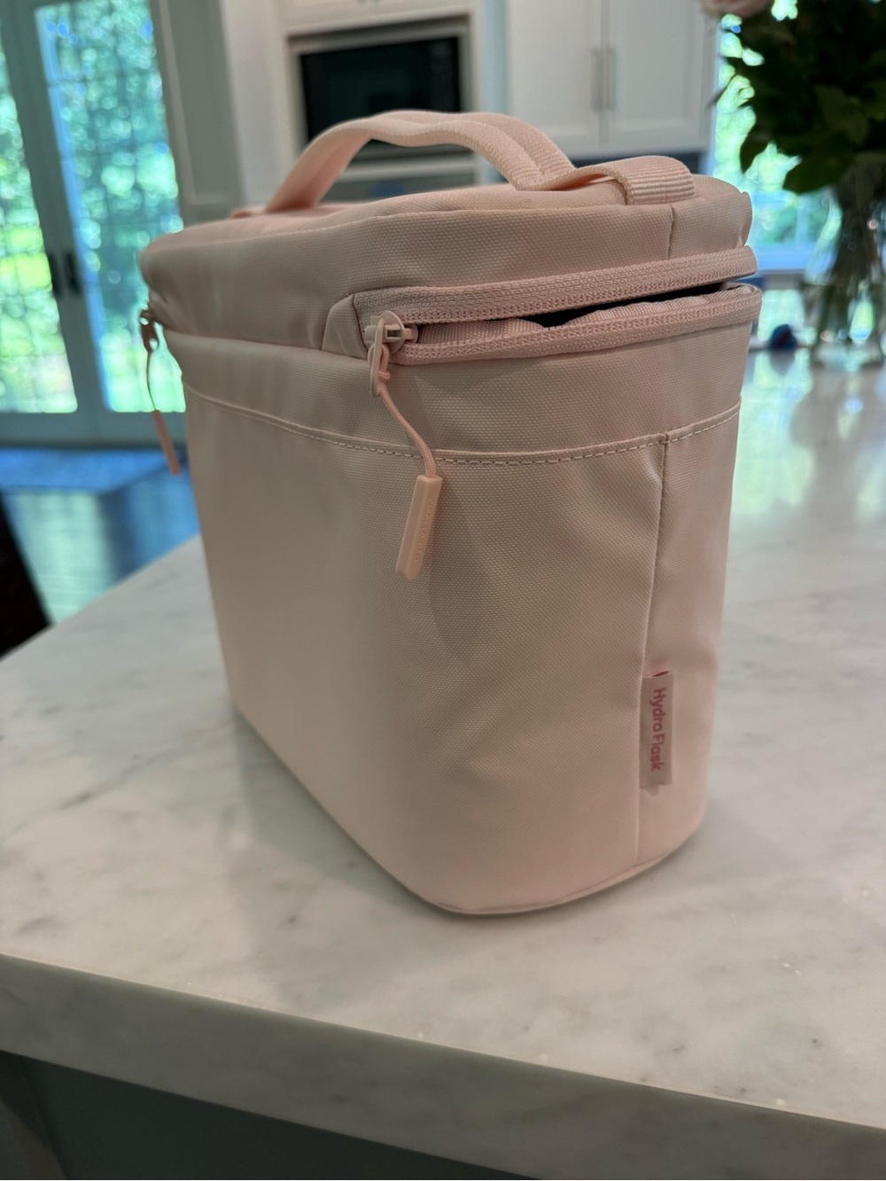 Hydro Flask Blush Pink Insulated Lunch Cooler Bag - Picture 4 of 4